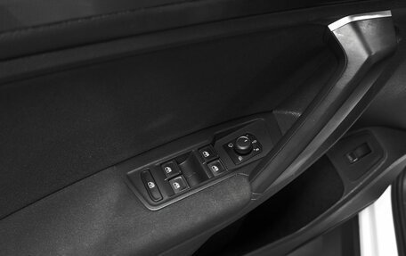 Volkswagen Tiguan II, 2018 год, 2 495 000 рублей, 25 фотография