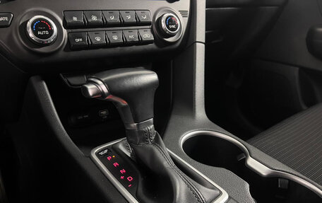 KIA Sportage IV рестайлинг, 2020 год, 2 297 000 рублей, 15 фотография