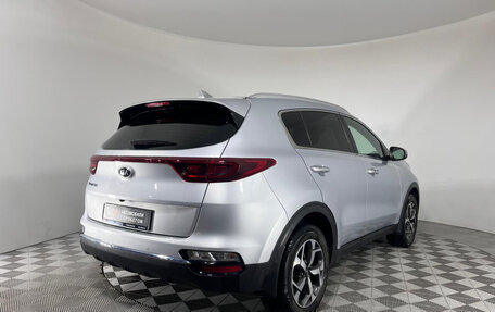KIA Sportage IV рестайлинг, 2020 год, 2 297 000 рублей, 5 фотография