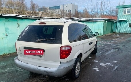 Chrysler Voyager IV, 2001 год, 390 000 рублей, 4 фотография