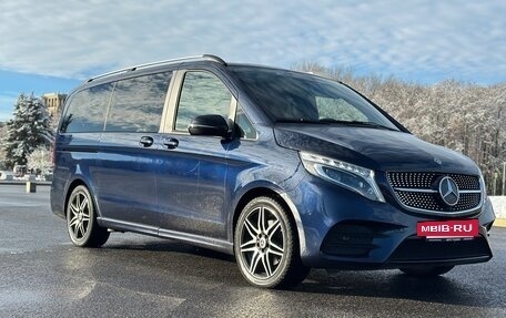 Mercedes-Benz V-Класс, 2020 год, 6 999 999 рублей, 4 фотография