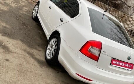 Skoda Octavia, 2012 год, 990 000 рублей, 3 фотография