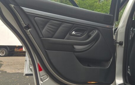 BMW 5 серия, 2002 год, 1 199 999 рублей, 12 фотография