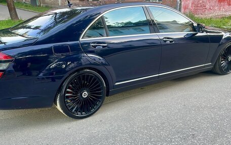 Mercedes-Benz S-Класс, 2006 год, 1 570 000 рублей, 24 фотография