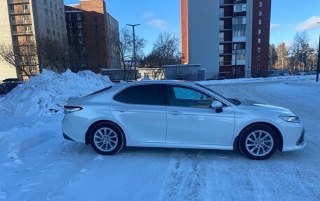 Toyota Camry, 2021 год, 3 500 000 рублей, 3 фотография