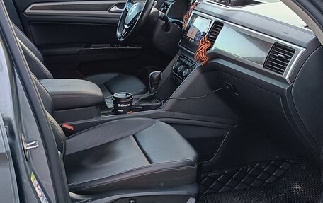 Volkswagen Teramont I, 2018 год, 2 500 000 рублей, 15 фотография