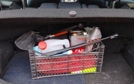 Toyota Yaris III рестайлинг, 2007 год, 450 000 рублей, 8 фотография