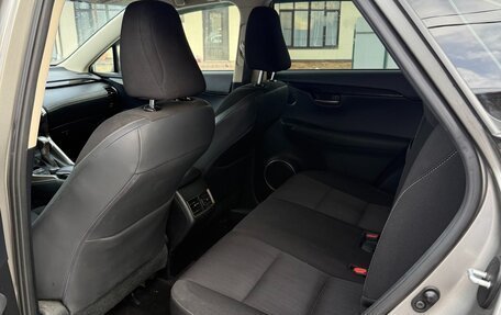 Lexus NX I, 2015 год, 2 600 000 рублей, 5 фотография