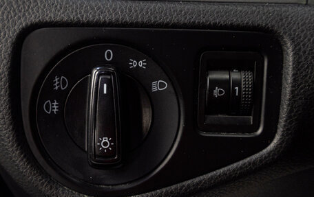 Volkswagen Golf VII, 2013 год, 979 000 рублей, 21 фотография