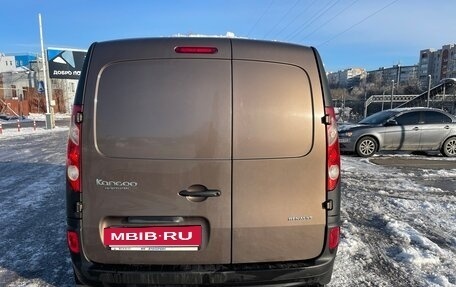 Renault Kangoo II рестайлинг, 2013 год, 700 000 рублей, 8 фотография