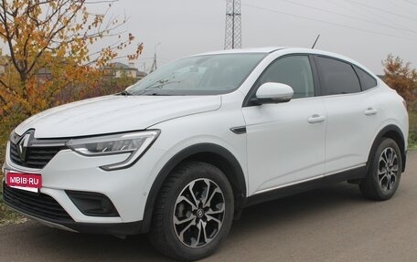 Renault Arkana I, 2020 год, 1 840 000 рублей, 2 фотография