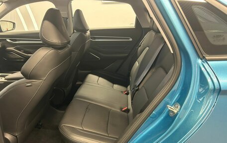 Geely Emgrand, 2024 год, 1 719 000 рублей, 8 фотография