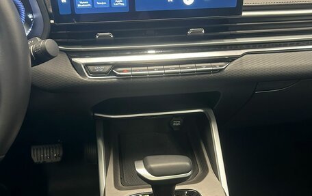 Geely Emgrand, 2024 год, 1 719 000 рублей, 14 фотография