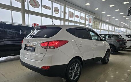 Hyundai ix35 I рестайлинг, 2014 год, 1 785 000 рублей, 10 фотография