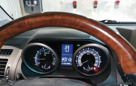 Toyota Land Cruiser Prado 150 рестайлинг 2, 2012 год, 3 100 000 рублей, 8 фотография