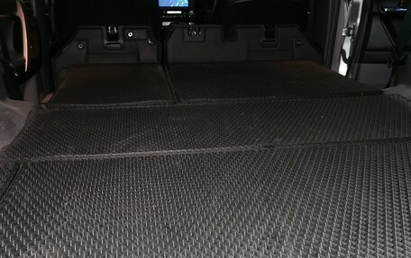 Toyota Land Cruiser Prado 150 рестайлинг 2, 2012 год, 3 100 000 рублей, 13 фотография