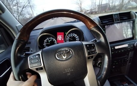 Toyota Land Cruiser Prado 150 рестайлинг 2, 2012 год, 3 100 000 рублей, 12 фотография