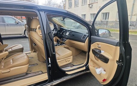 KIA Carnival III, 2018 год, 2 500 000 рублей, 12 фотография