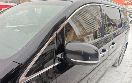 KIA Carnival III, 2018 год, 2 500 000 рублей, 20 фотография