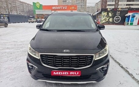 KIA Carnival III, 2018 год, 2 500 000 рублей, 22 фотография