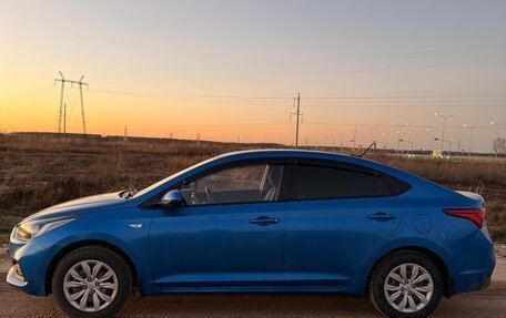 Hyundai Solaris II рестайлинг, 2019 год, 1 250 000 рублей, 4 фотография