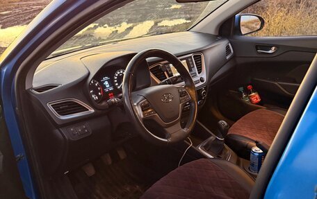 Hyundai Solaris II рестайлинг, 2019 год, 1 250 000 рублей, 10 фотография