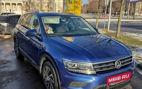 Volkswagen Tiguan II, 2018 год, 2 750 000 рублей, 4 фотография