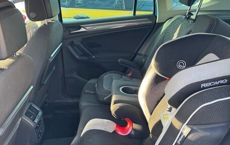 Volkswagen Tiguan II, 2018 год, 2 750 000 рублей, 11 фотография