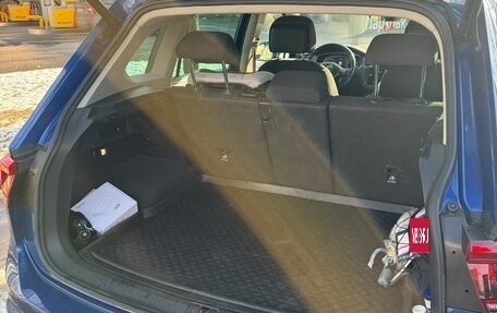 Volkswagen Tiguan II, 2018 год, 2 750 000 рублей, 13 фотография