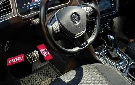 Volkswagen Tiguan II, 2018 год, 2 750 000 рублей, 18 фотография