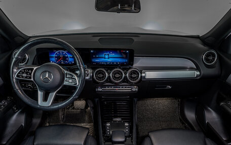 Mercedes-Benz GLB, 2020 год, 3 600 000 рублей, 12 фотография