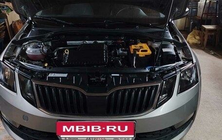 Skoda Octavia, 2017 год, 1 550 000 рублей, 5 фотография