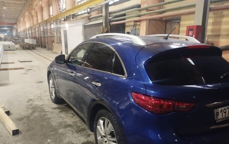 Infiniti QX70, 2016 год, 1 850 000 рублей, 4 фотография