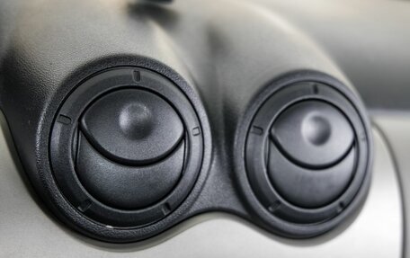 Renault Logan I, 2012 год, 798 000 рублей, 18 фотография