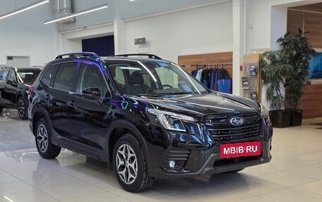 Subaru Forester, 2025 год, 5 600 000 рублей, 3 фотография