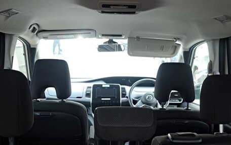 Nissan Serena IV, 2019 год, 2 200 000 рублей, 12 фотография