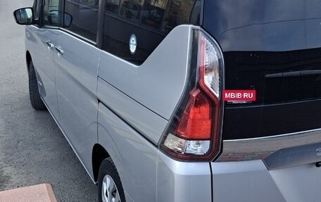 Nissan Serena IV, 2019 год, 2 200 000 рублей, 4 фотография