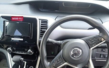 Nissan Serena IV, 2019 год, 2 200 000 рублей, 22 фотография