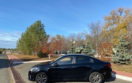 KIA Rio IV, 2021 год, 1 399 000 рублей, 3 фотография