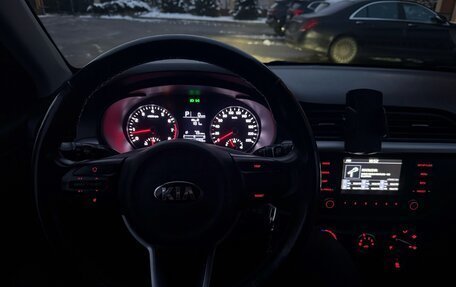 KIA Rio IV, 2018 год, 1 450 000 рублей, 15 фотография