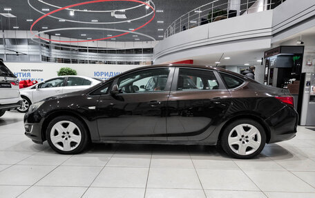 Opel Astra J, 2013 год, 620 000 рублей, 12 фотография