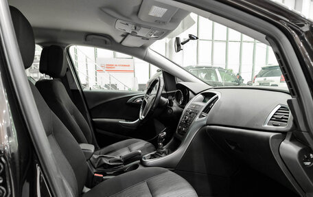 Opel Astra J, 2013 год, 620 000 рублей, 15 фотография