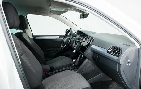 Volkswagen Tiguan II, 2021 год, 3 050 000 рублей, 8 фотография