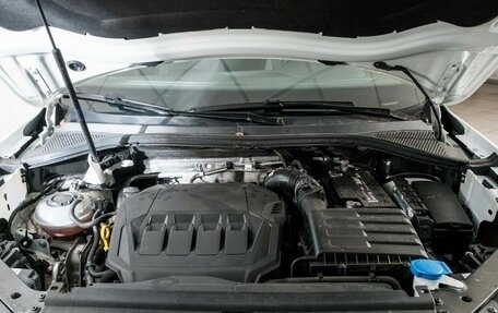 Volkswagen Tiguan II, 2021 год, 3 050 000 рублей, 12 фотография