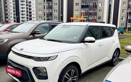 KIA Soul III, 2020 год, 1 650 000 рублей, 2 фотография