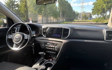 KIA Sportage IV рестайлинг, 2021 год, 2 399 990 рублей, 7 фотография