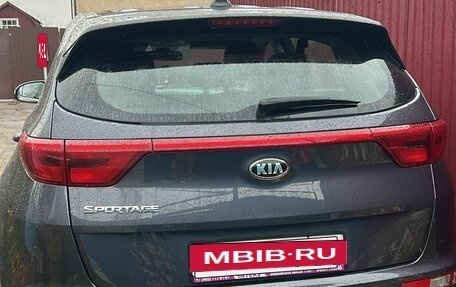 KIA Sportage IV рестайлинг, 2017 год, 2 200 000 рублей, 4 фотография