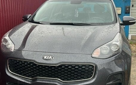 KIA Sportage IV рестайлинг, 2017 год, 2 200 000 рублей, 3 фотография