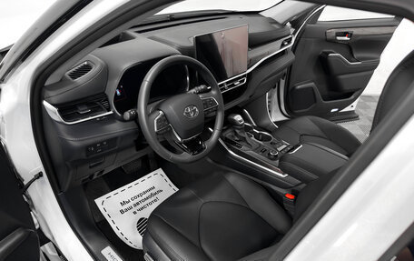 Toyota Highlander, 2025 год, 6 729 000 рублей, 5 фотография