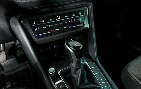 Volkswagen Tiguan II, 2021 год, 2 650 000 рублей, 12 фотография